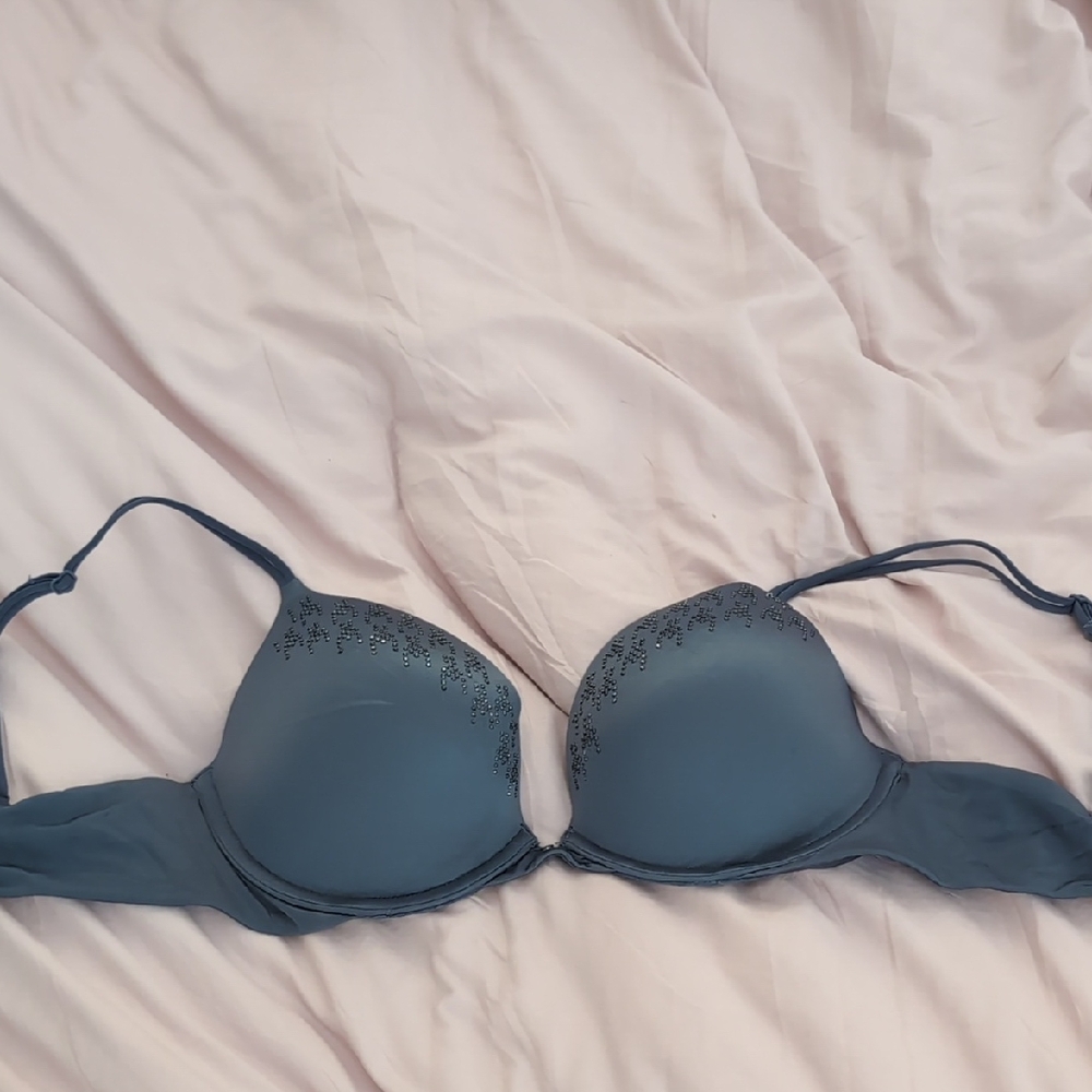 Victoria's Secret Blue Bra with Delicate Detailing